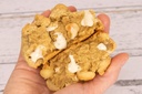 Macadamia White Chocolate Cookie